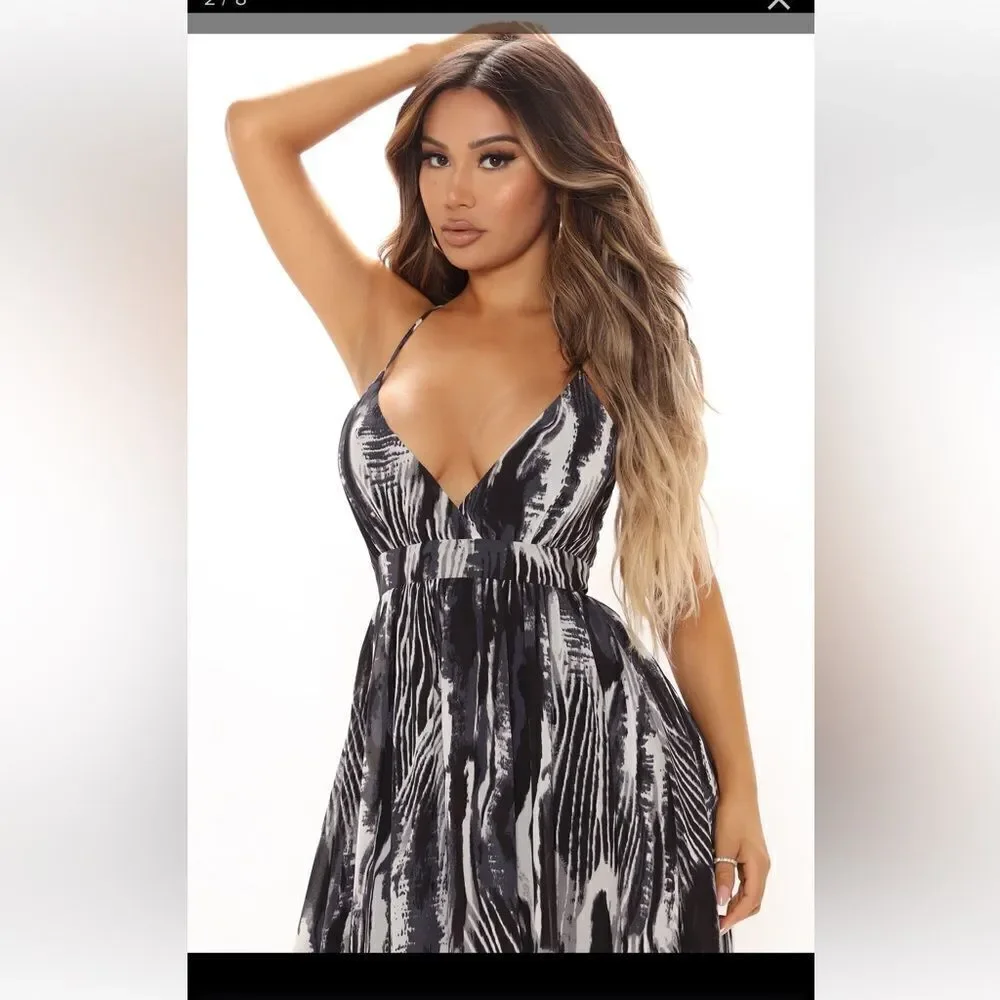 Fashion Nova Mina Maxi Dress - Black/combo, size L - Picture 2 of 14